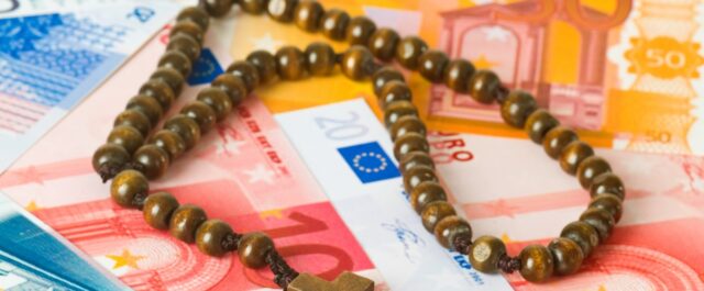 Besonderes Kirchgeld bei Ehepartner